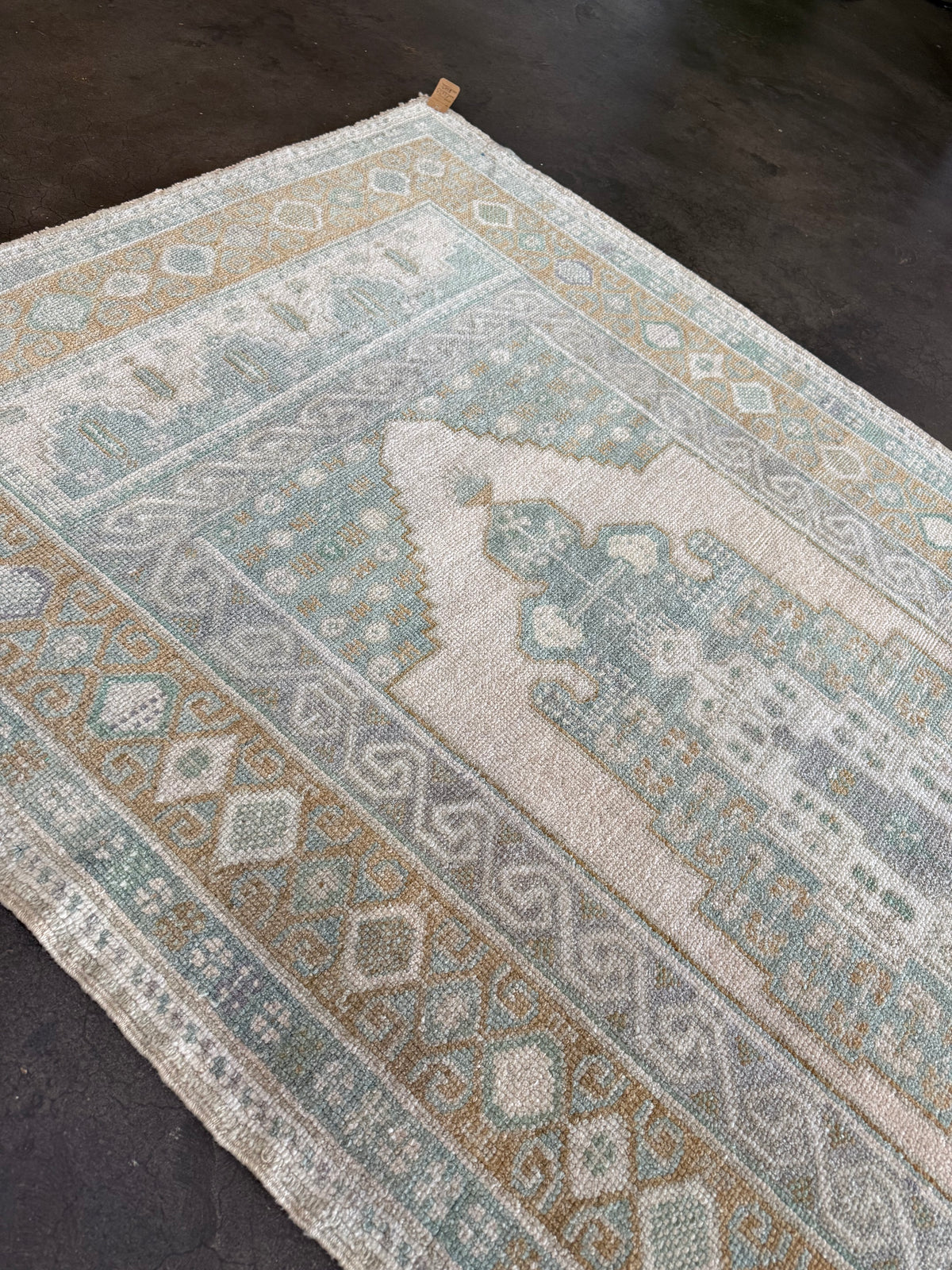Natural anatollian rug