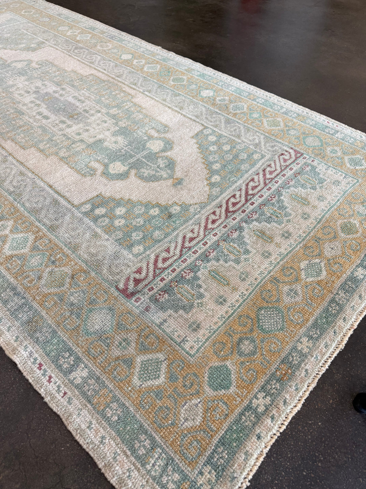 Natural anatollian rug