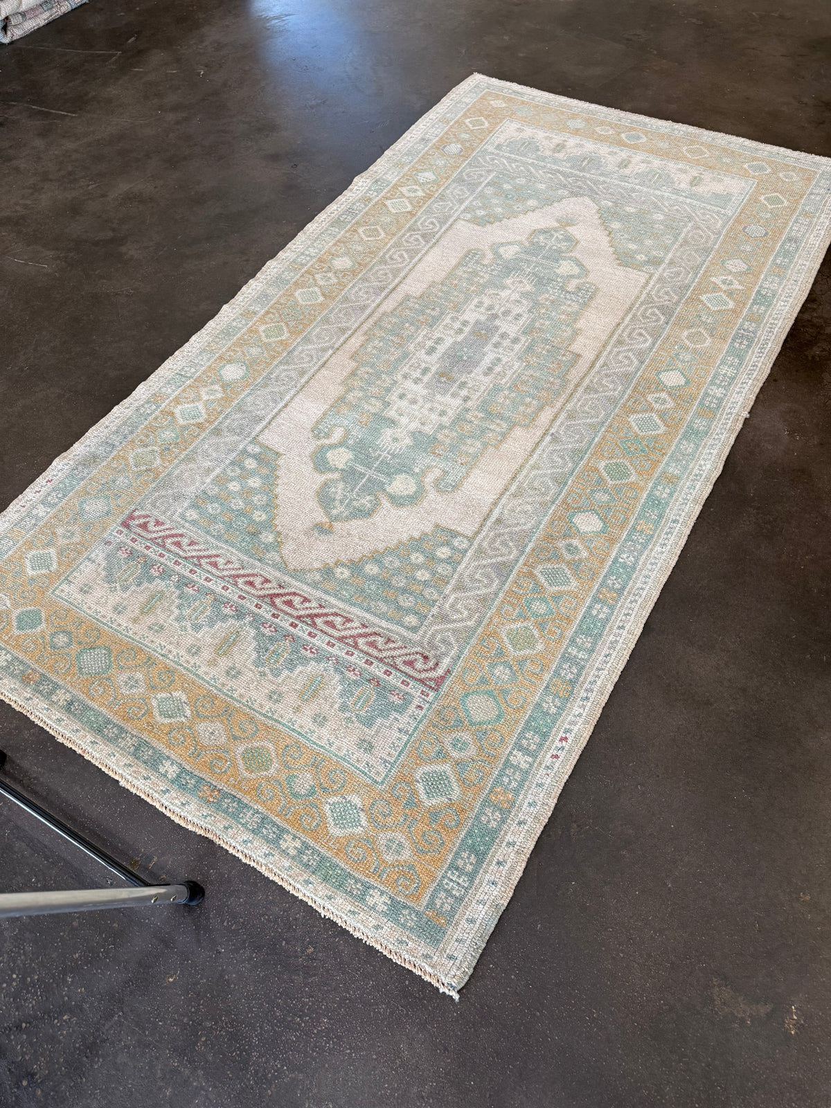 Natural anatollian rug