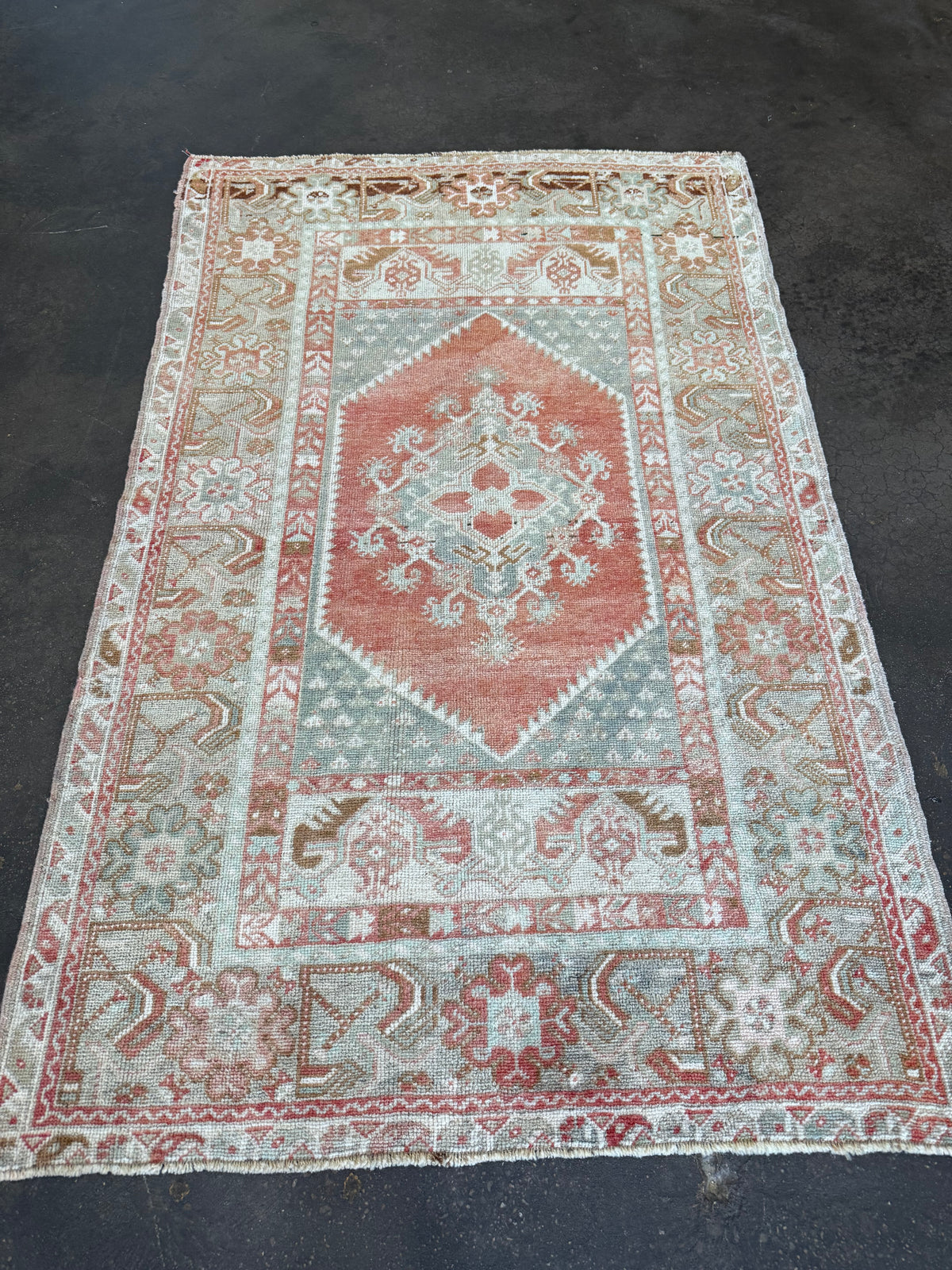 Vintage anatollian rug