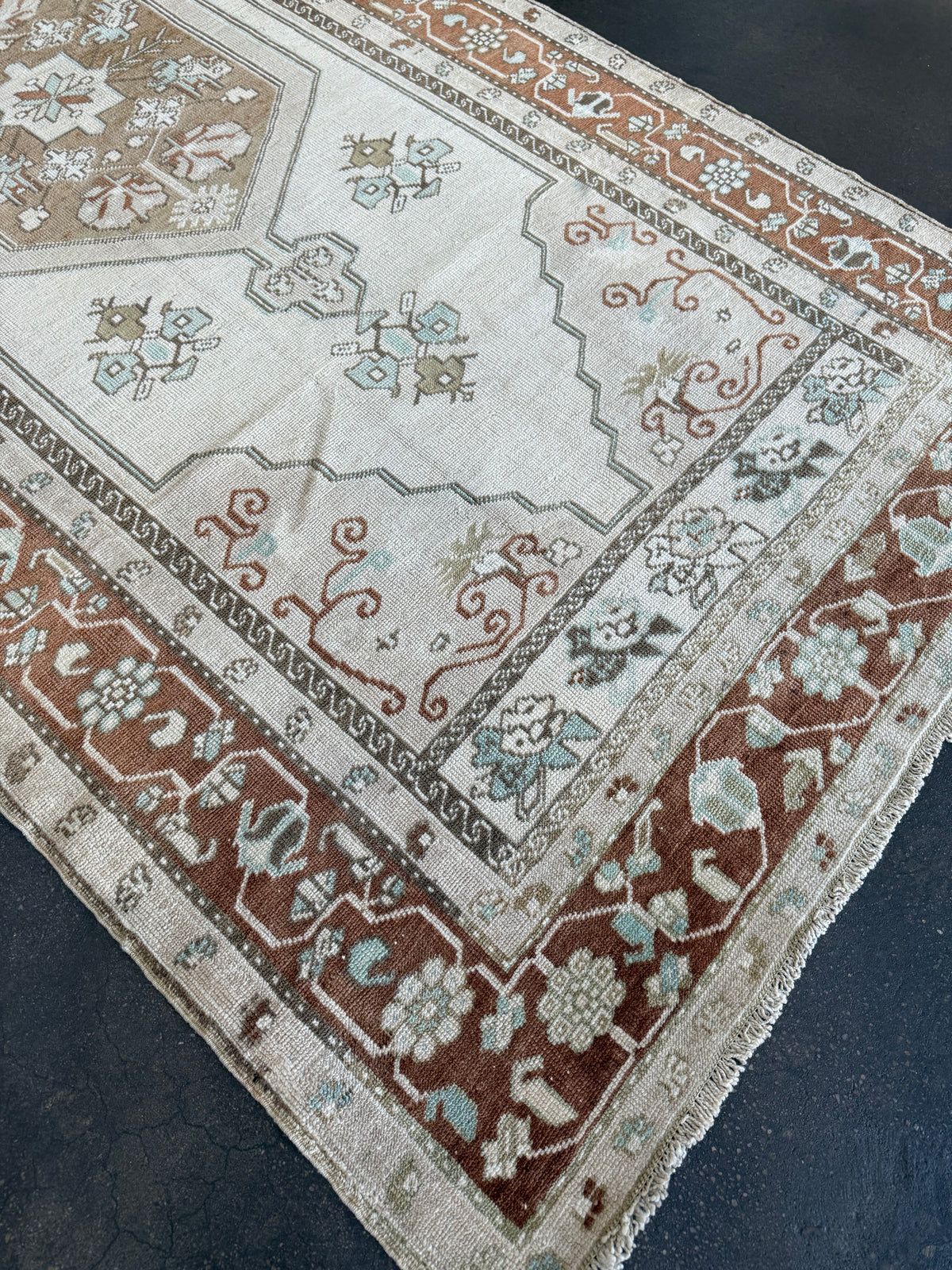 Natural vintage Turkish rug
