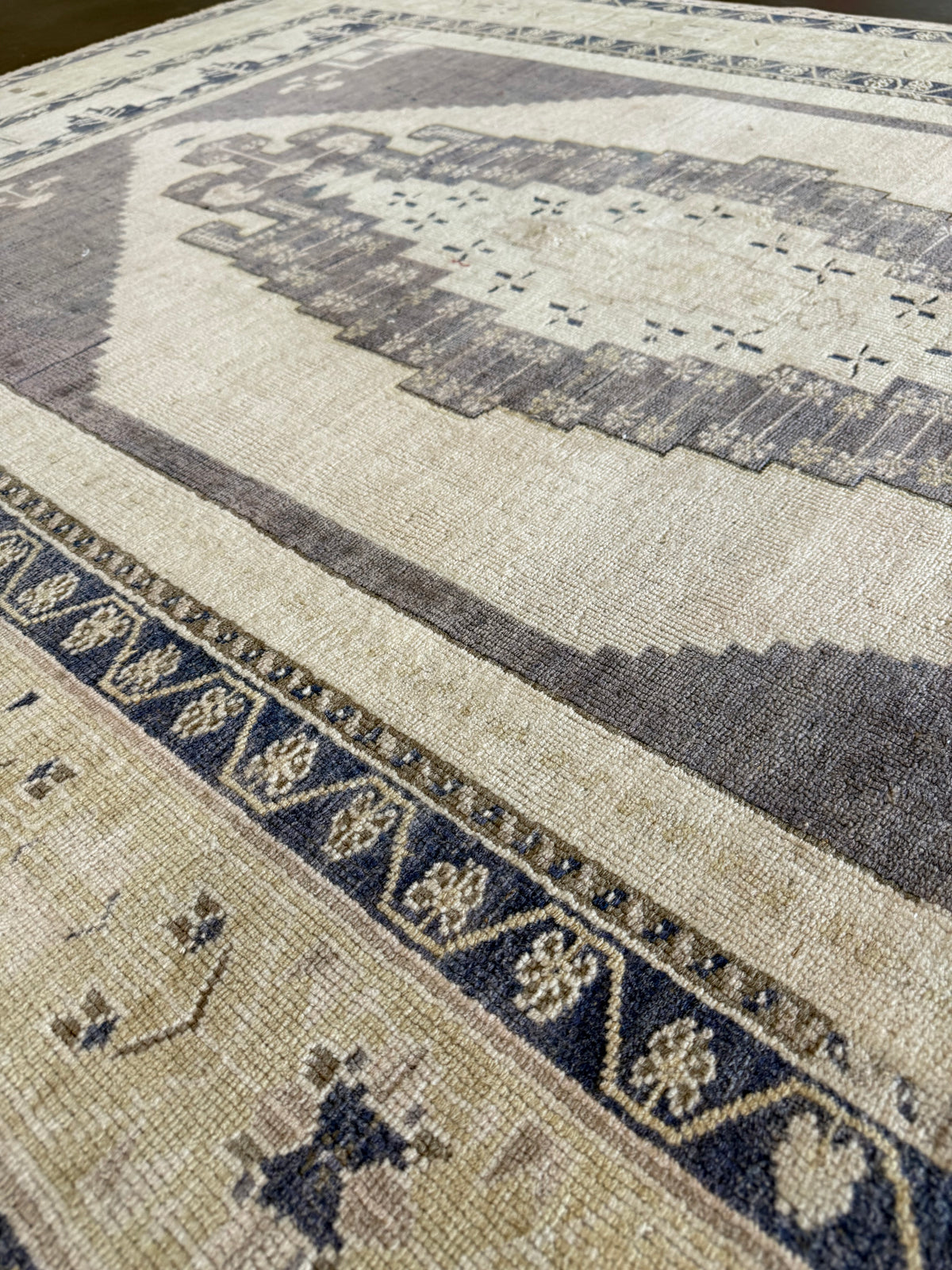 Natural vintage Turkish rug